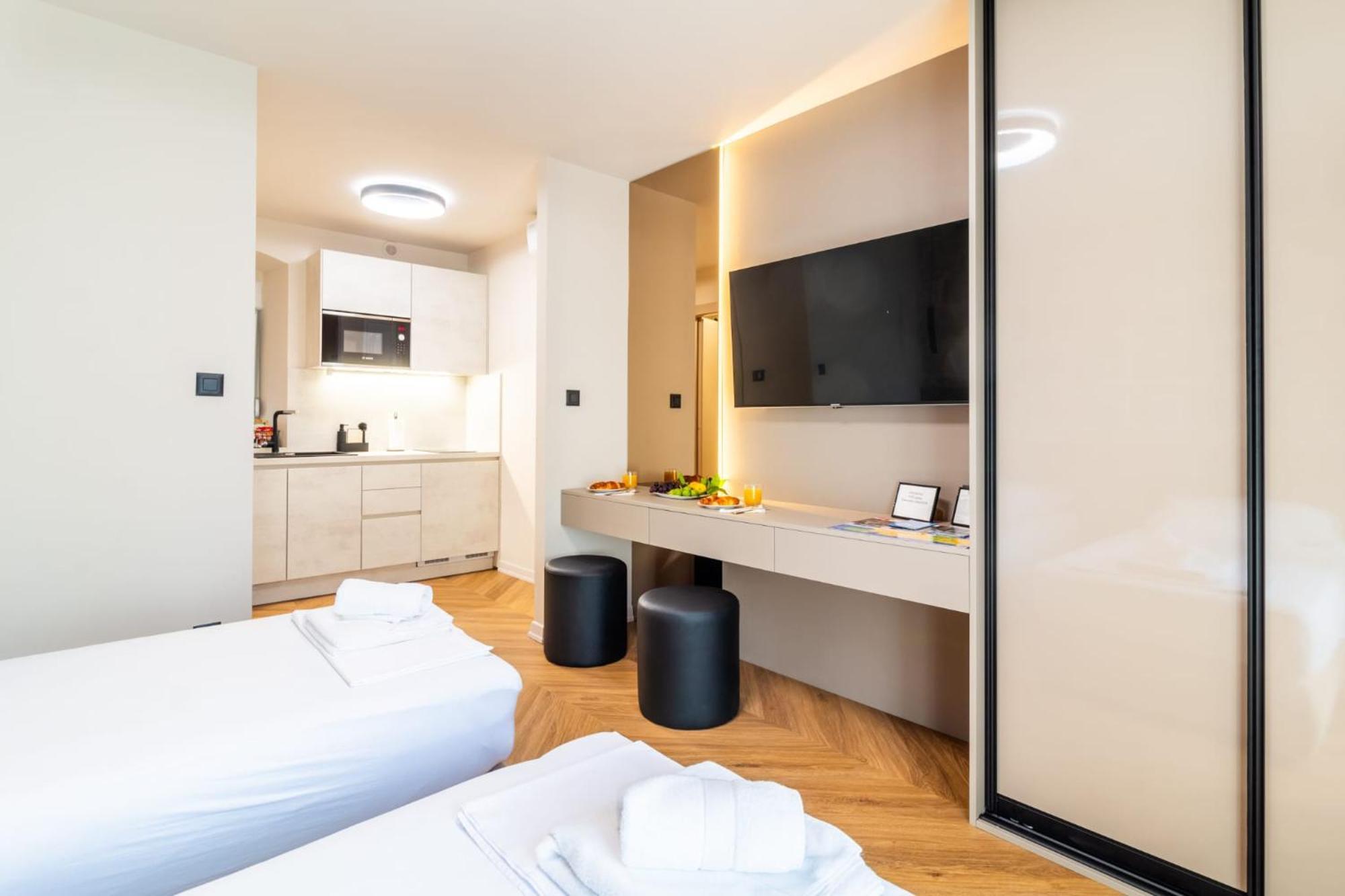 Apartment Centre In Stone House Σπλιτ Εξωτερικό φωτογραφία